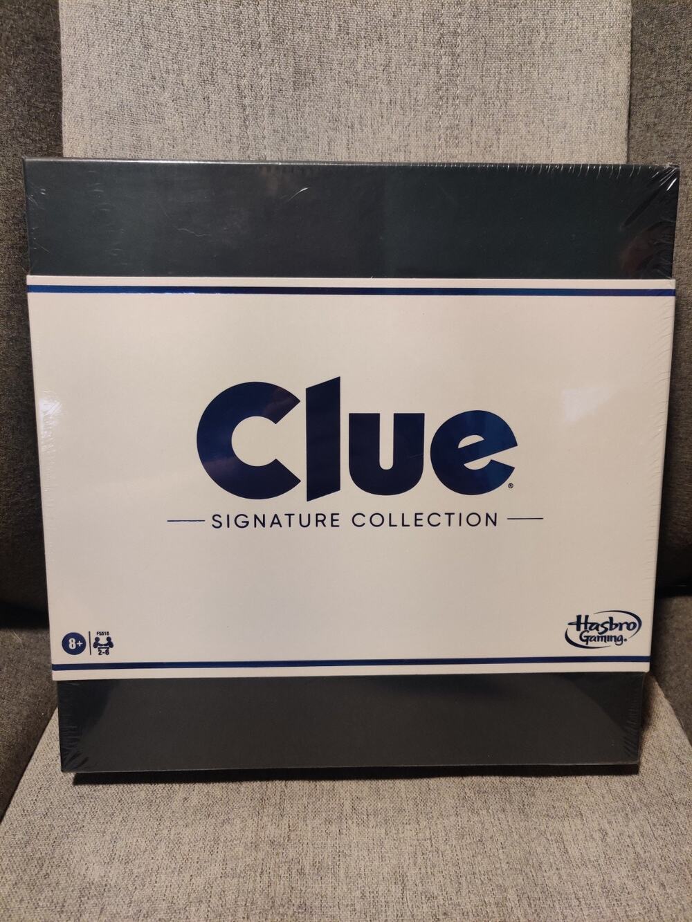 Hasbro Gaming Clue Board Game Signature Collection BRAND NEW